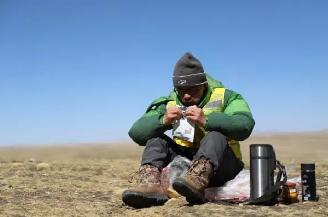 直擊“三調”：測繪員腳量青藏高原，“缺氧不缺精神”